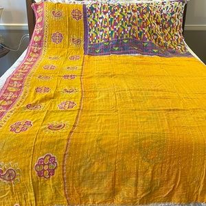 Beautiful recycled Kantha throws, hand quilted, one of a kind.